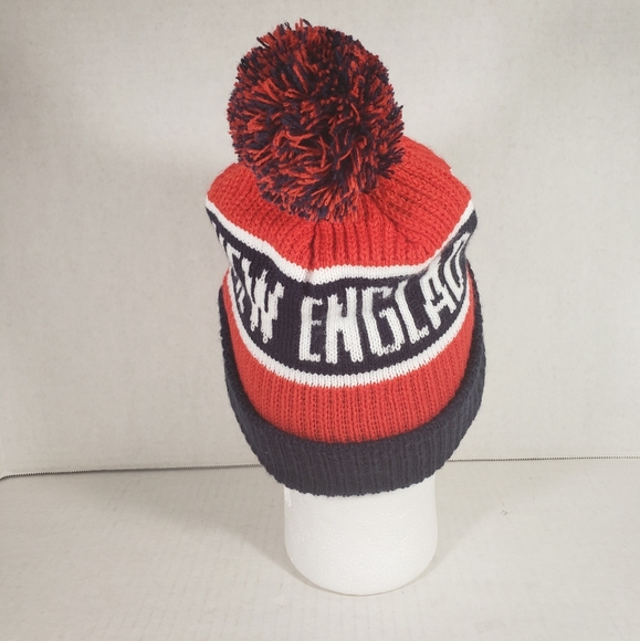 NWT Men's New England Patriots Cuffed Beanie - Picture 4 of 4